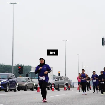 Runner Photo 7481137