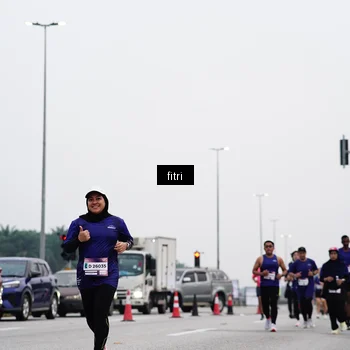 Runner Photo 7481158