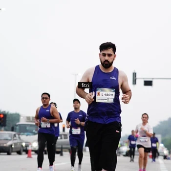Runner Photo 7481165