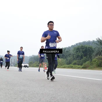 Runner Photo 7481230