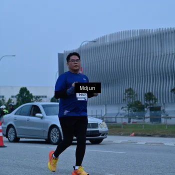 Runner Photo 7481238