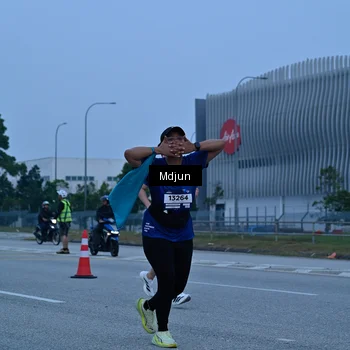 Runner Photo 7481242