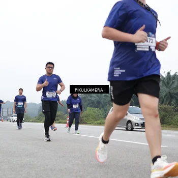 Runner Photo 7481254
