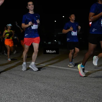 Runner Photo 7481267