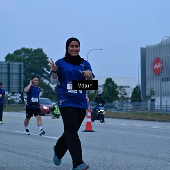 Runner Photo 7481272