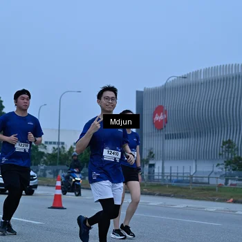 Runner Photo 7481288