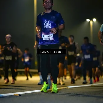Runner Photo 7481309