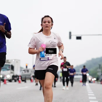 Runner Photo 7481318