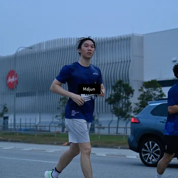 Runner Photo 7481349
