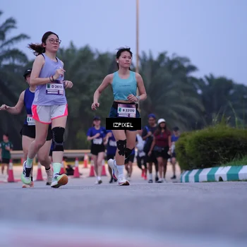 Runner Photo 7481359