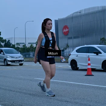 Runner Photo 7481368