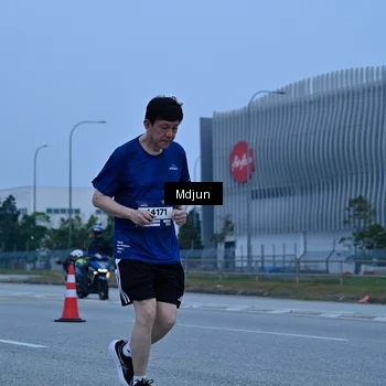 Runner Photo 7481372