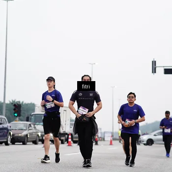 Runner Photo 7481397