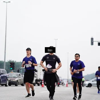 Runner Photo 7481415