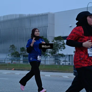 Runner Photo 7481418