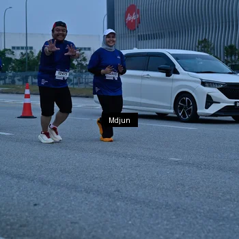 Runner Photo 7481437