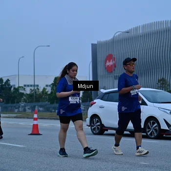 Runner Photo 7481444