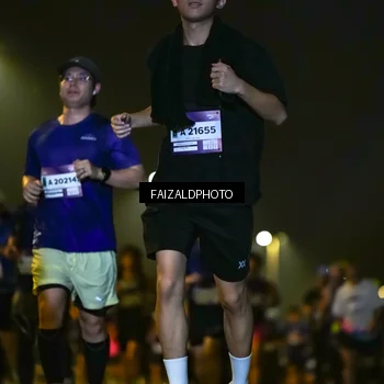 Runner Photo 7481455