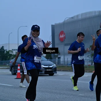 Runner Photo 7481463
