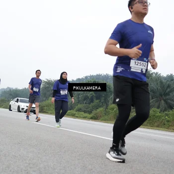 Runner Photo 7481469