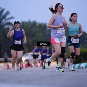 Runner Photo 7481498