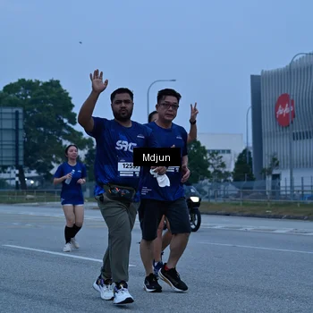 Runner Photo 7481537