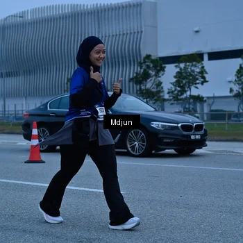 Runner Photo 7481556
