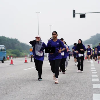 Runner Photo 7481595