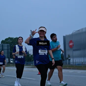Runner Photo 7481599