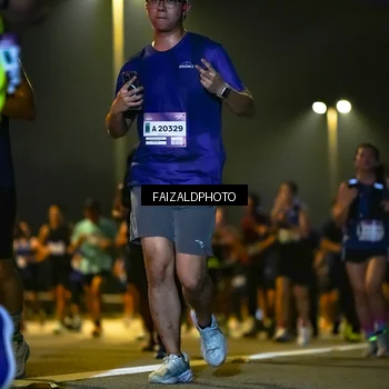 Runner Photo 7481602