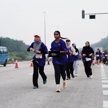 Runner Photo 7481617