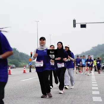 Runner Photo 7481663