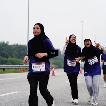 Runner Photo 7481705