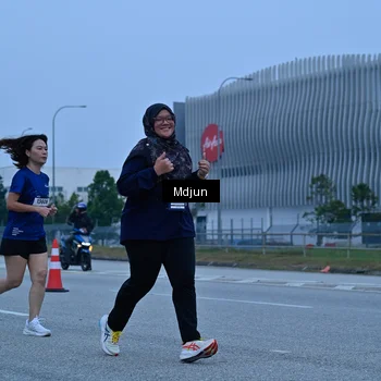 Runner Photo 7481717