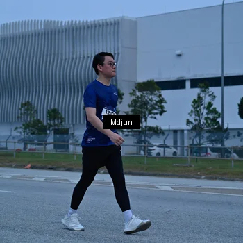 Runner Photo 7481719