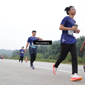 Runner Photo 7481722