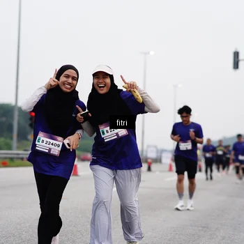 Runner Photo 7481724