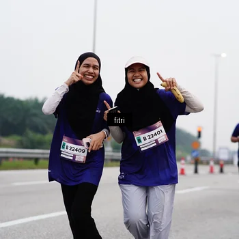 Runner Photo 7481740