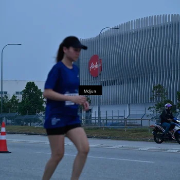 Runner Photo 7481749