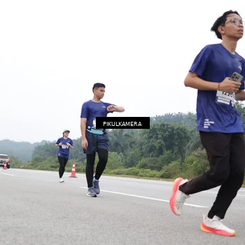 Runner Photo 7481766