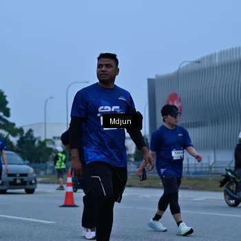 Runner Photo 7481776