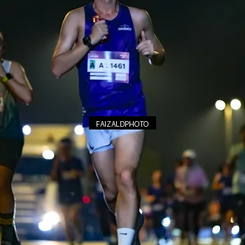 Runner Photo 7481812