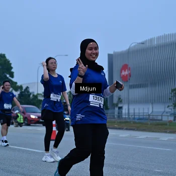 Runner Photo 7481814