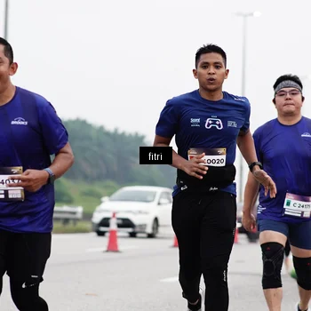 Runner Photo 7481833