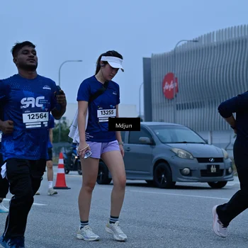 Runner Photo 7481841