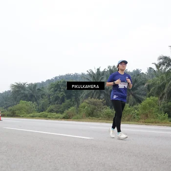 Runner Photo 7481957