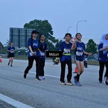 Runner Photo 7481986