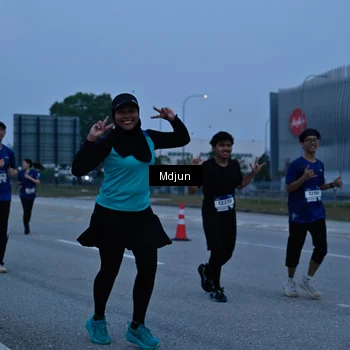 Runner Photo 7481992