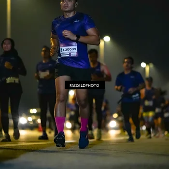 Runner Photo 7482000