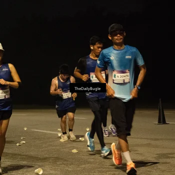 Runner Photo 7482003